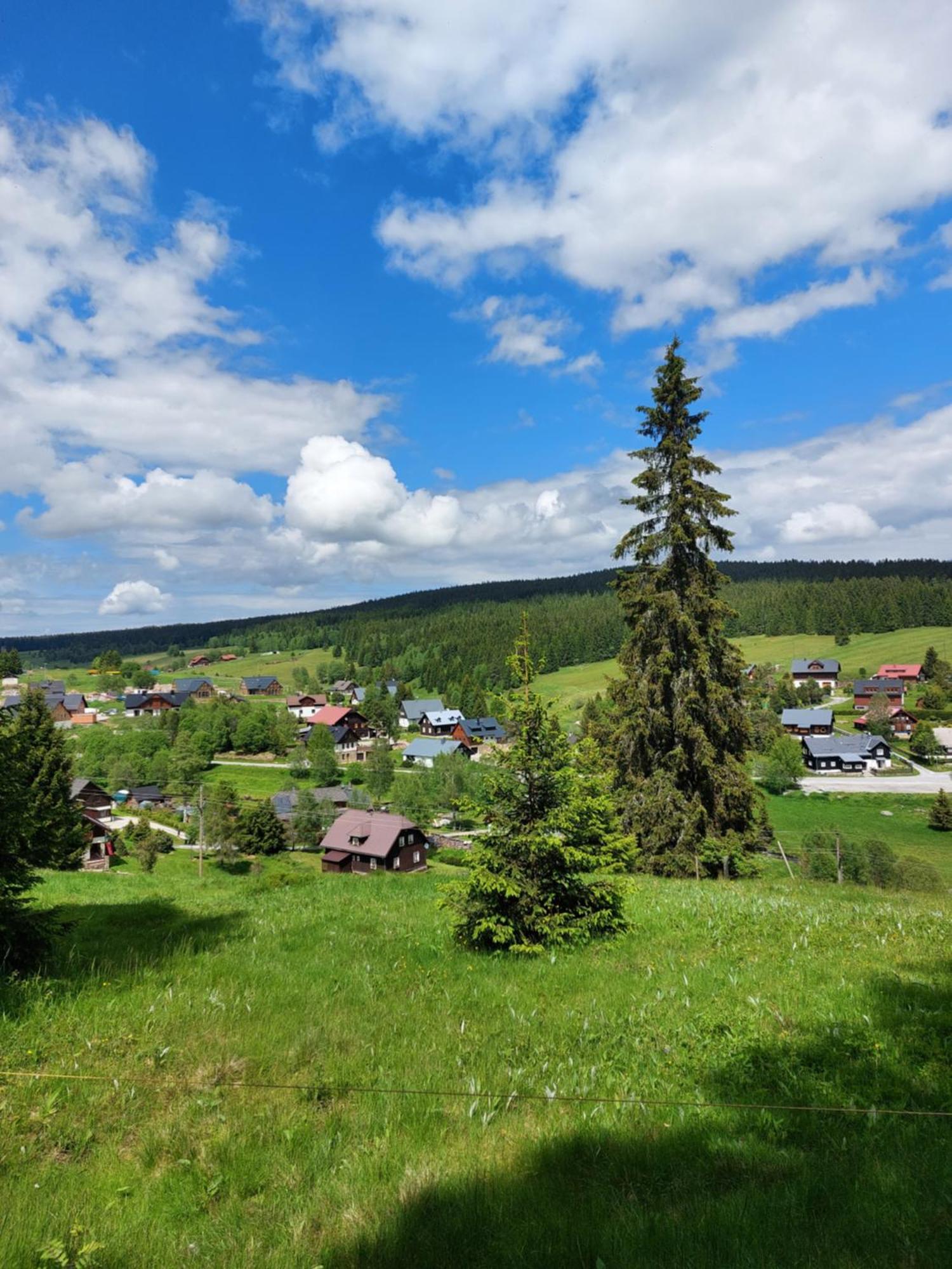 Wellness Chata Rosnatka Kvilda Bagian luar foto